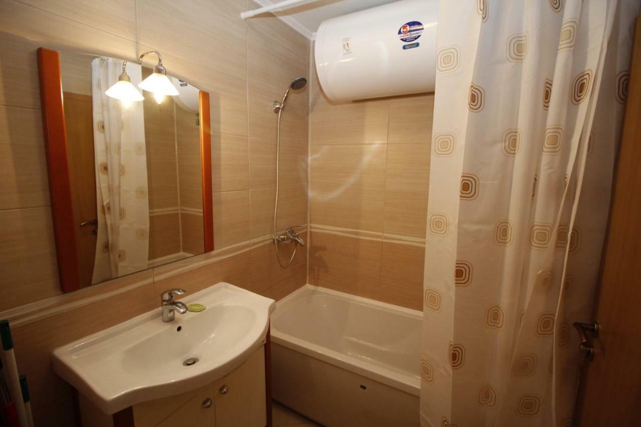 Apartment Rosi Pomorie Exterior photo